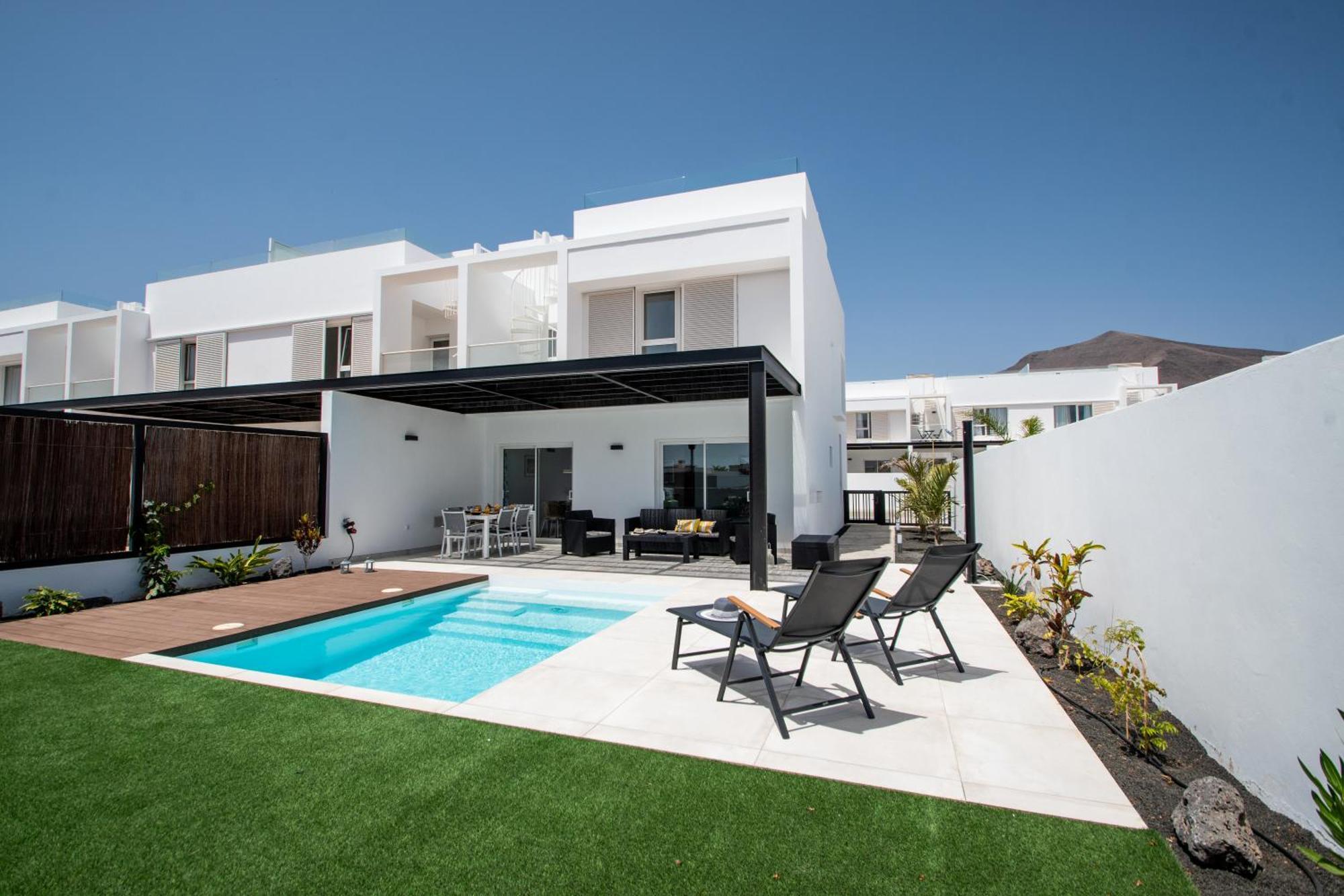 Serena Villa 38 - Heated Pool, Sea Views, Ac, High Speed Internet Playa Blanca  Eksteriør billede