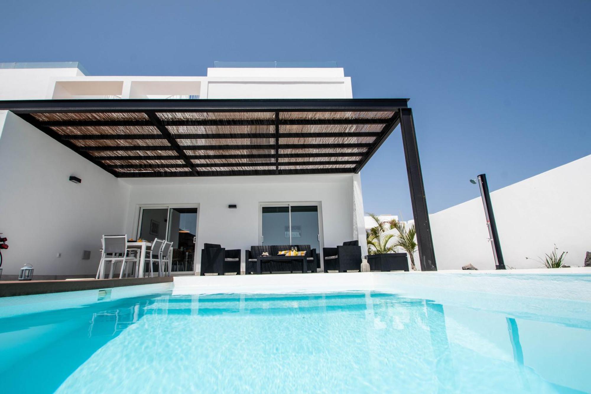 Serena Villa 38 - Heated Pool, Sea Views, Ac, High Speed Internet Playa Blanca  Eksteriør billede
