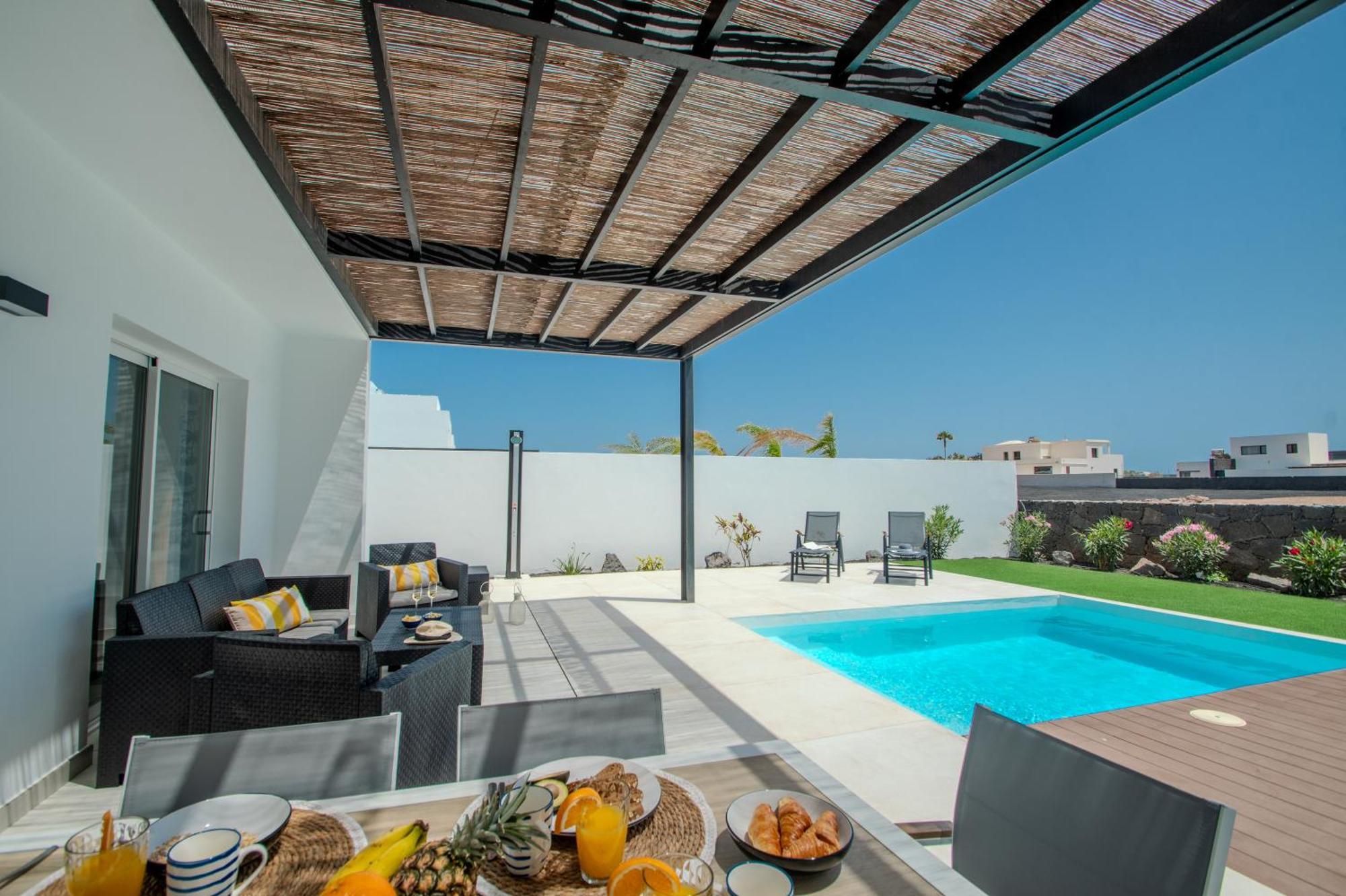 Serena Villa 38 - Heated Pool, Sea Views, Ac, High Speed Internet Playa Blanca  Eksteriør billede