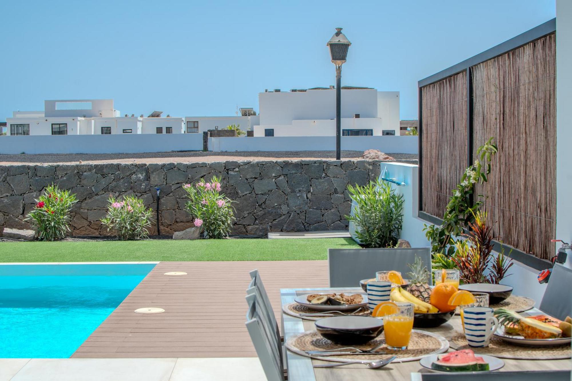 Serena Villa 38 - Heated Pool, Sea Views, Ac, High Speed Internet Playa Blanca  Eksteriør billede