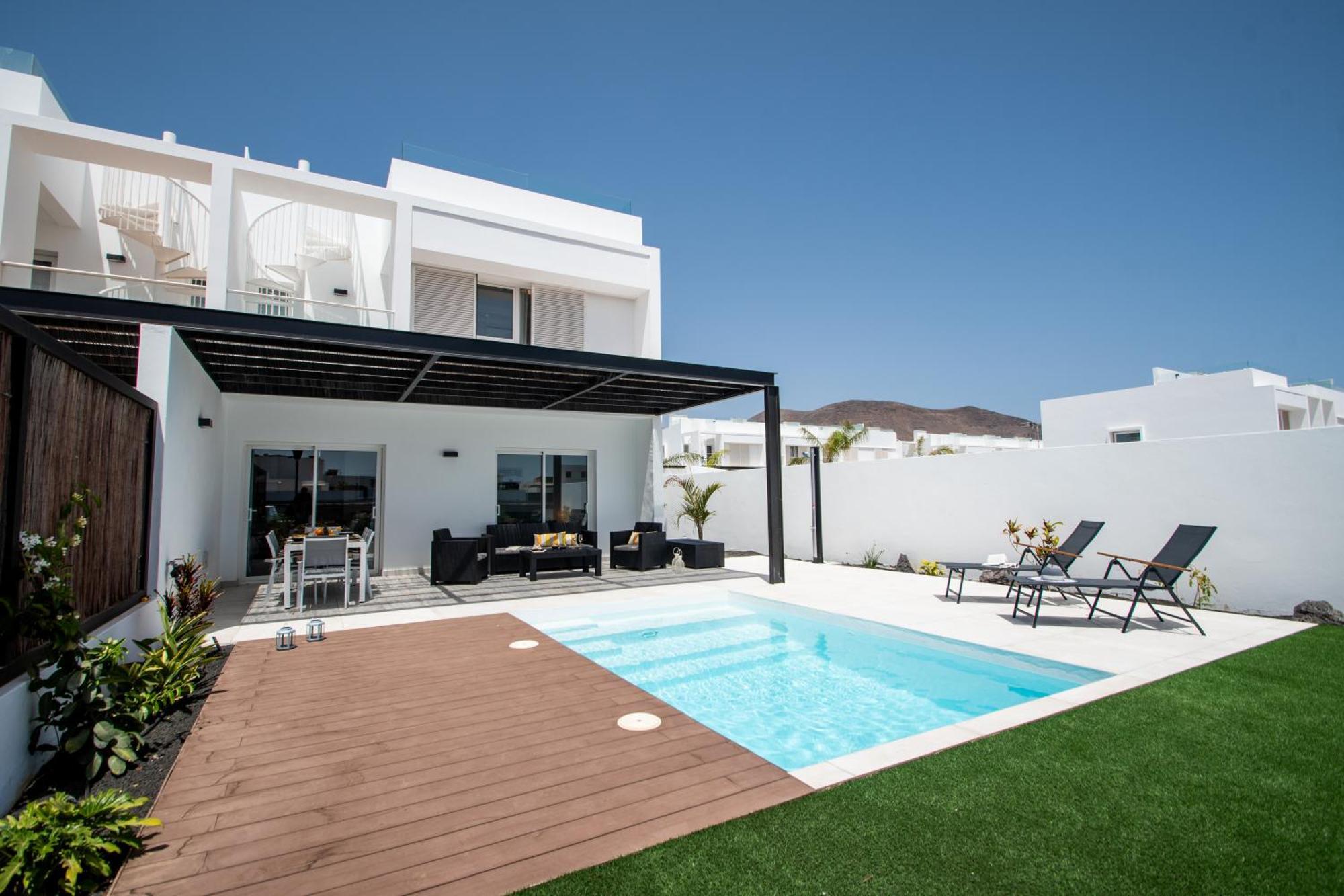 Serena Villa 38 - Heated Pool, Sea Views, Ac, High Speed Internet Playa Blanca  Eksteriør billede